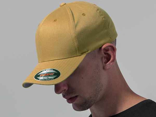 Sportliche 5-Panel Cap von flexfit zum Besticken oder Bedrucken - werk5